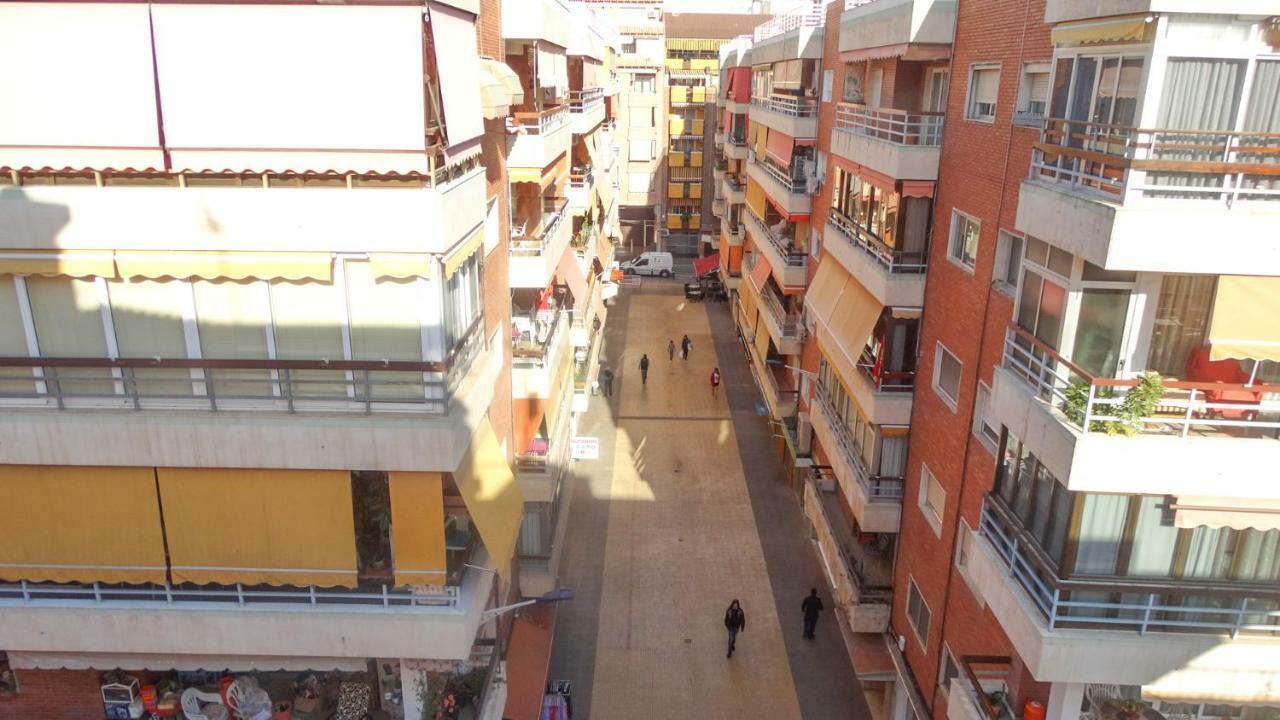 Apartmán Atico Centro Almendros Trg Benidorm Exteriér fotografie